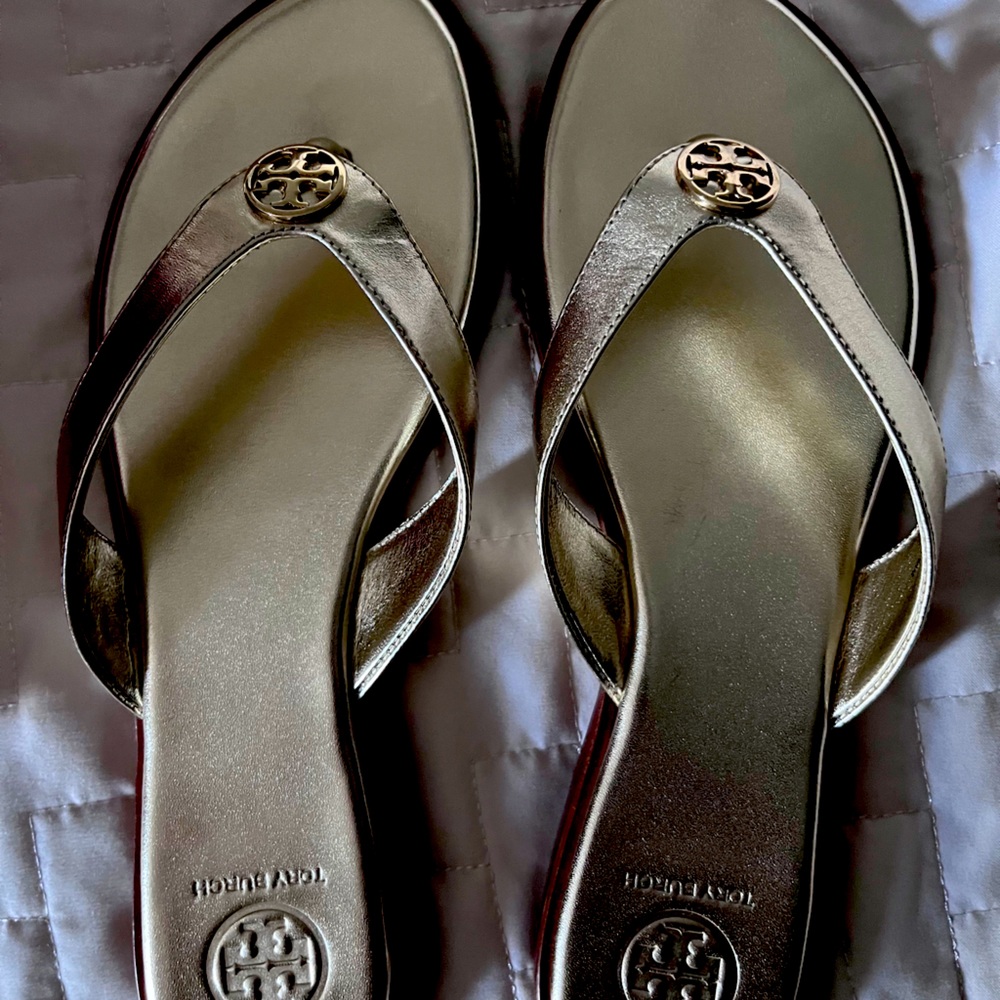 **NEW**Tory Burch Flip Flops